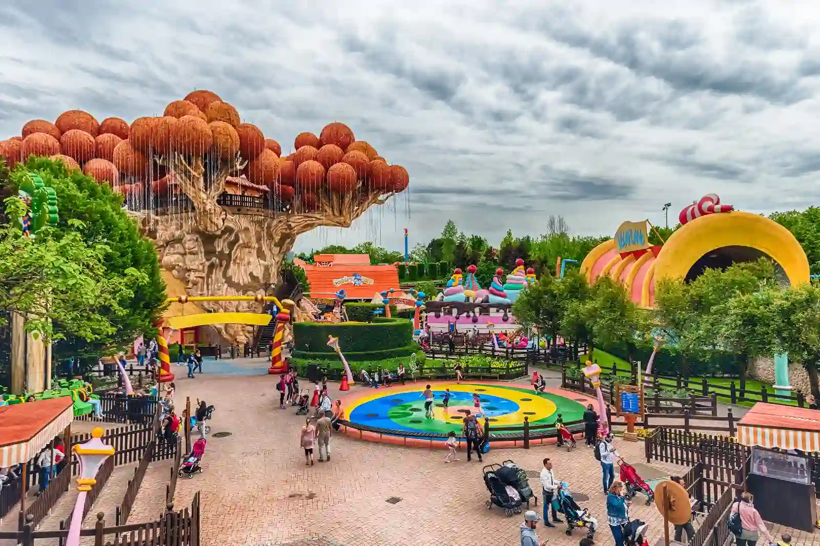 Gardaland Resort Theme Park