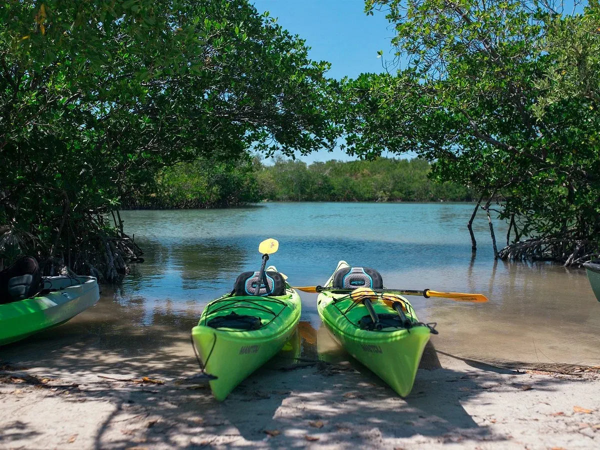 Kayaking-at-Oleta-River-State-Park-Miami