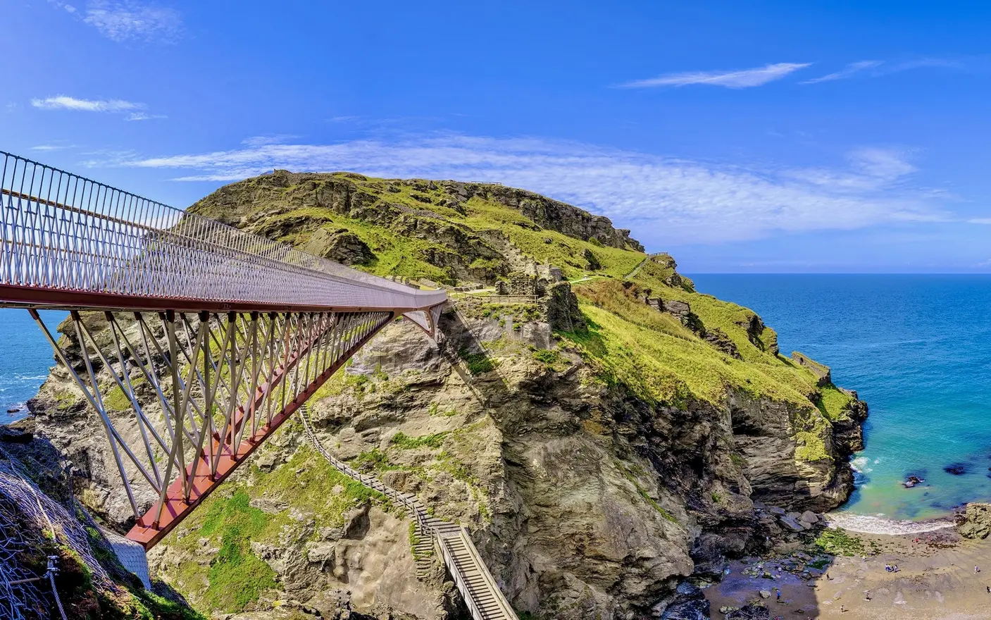 The UK Seaside Village of Tintagel: A Journey to the Heart of Legends and Nature