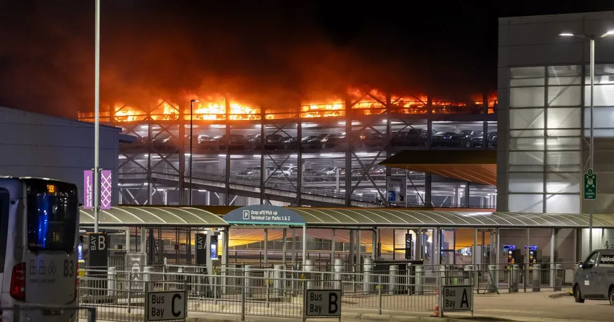 London Airport Closed and Flights Canceled After Major Fire