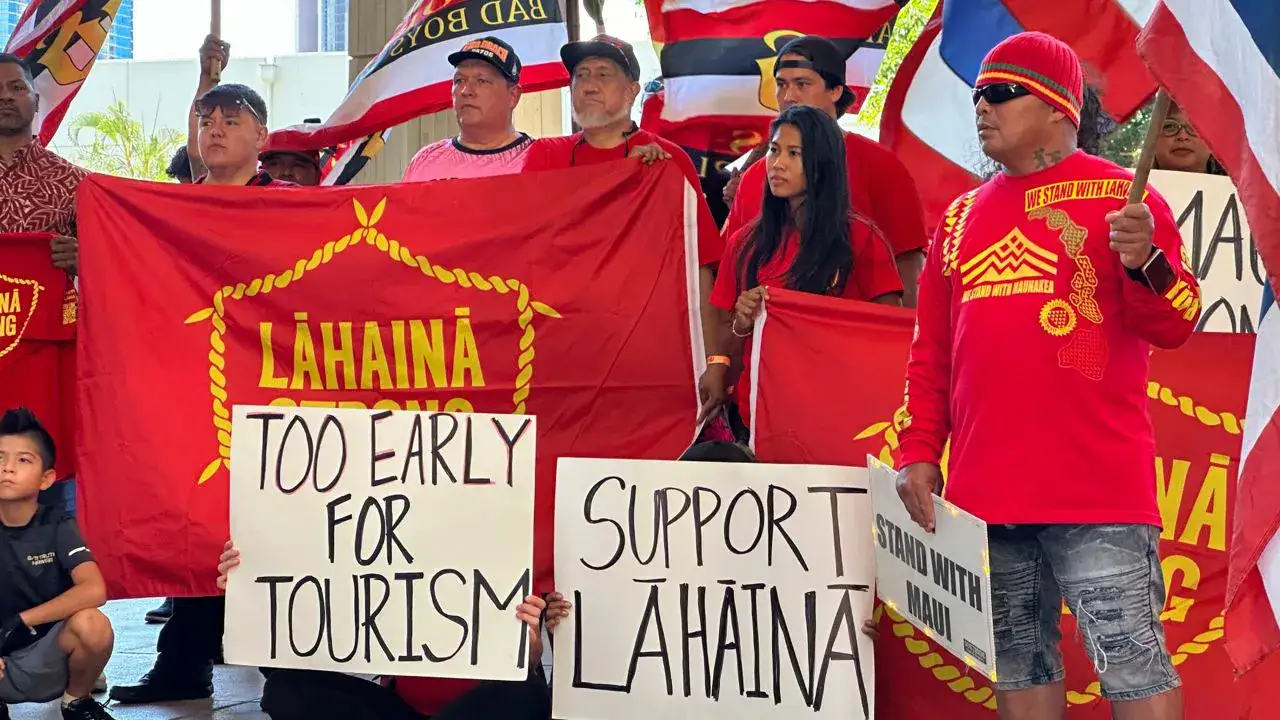 Maui fires Lahaina petition tourism