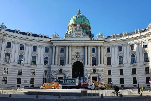 Hofburg Palace: Europe's Exquisite Gem of Beauty and Grandeur