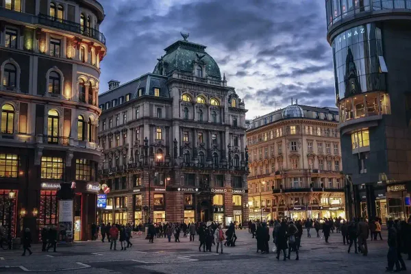 Vienna Travel Guide: Must-See Attractions and Activities in Austria's Capital