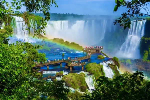 A Detailed Overview of the 7 Natural Wonders