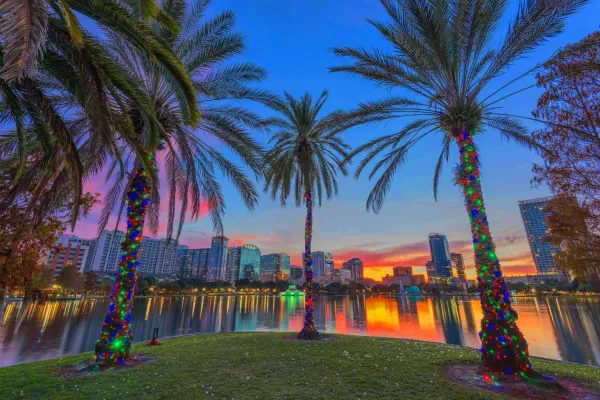Florida's Top Beachside Christmas Celebrations You Can't-Miss